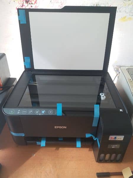 Epson l3250 wifi with sublimation ink for sale just 10 days use only. . 4
