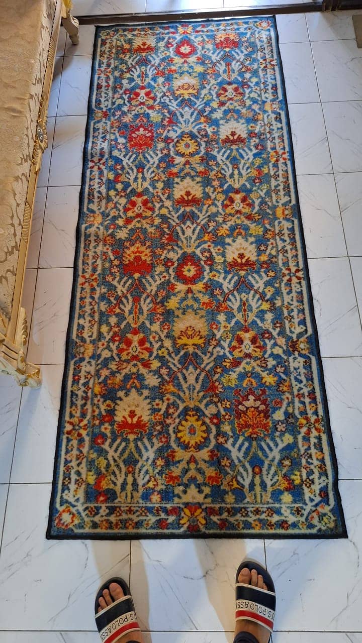 Rug runner in good condition 0
