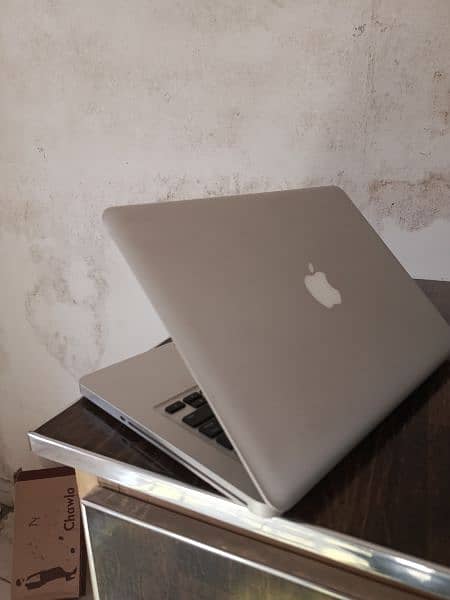 MacBook pro (13-inch,Mid 2012) 1