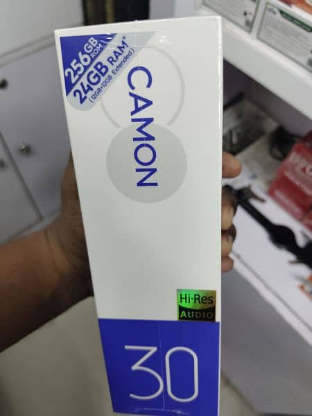 TECNO CAMON 30 (12+12/256) AVAILABLE GOOD PRICE BOX PACK AVAILABLE 2