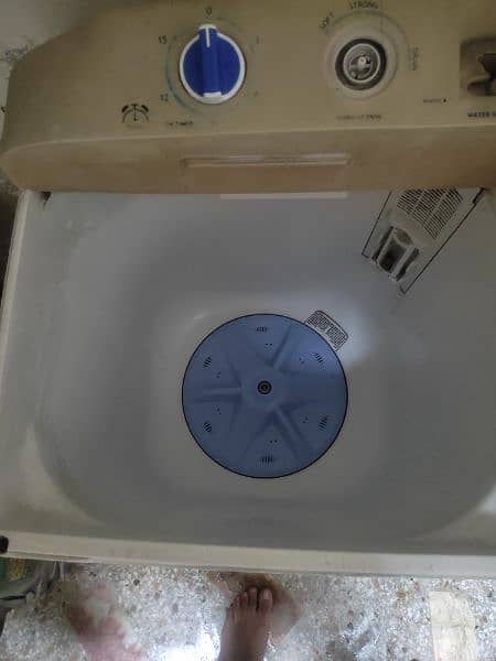 Dawlance Double Washing machine 2