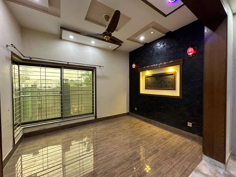 5 marla like a brand new full house available for rent in bahria town 3