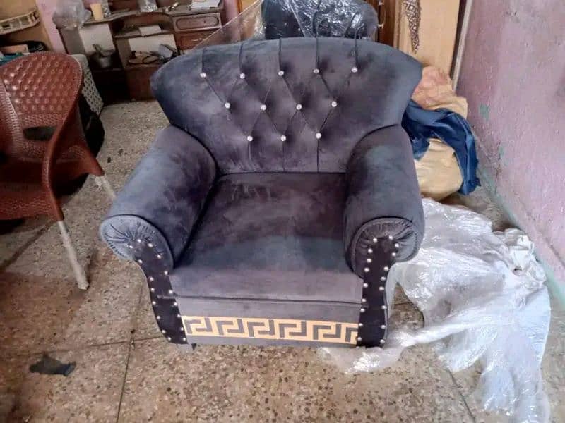sofa set available contact me 5
