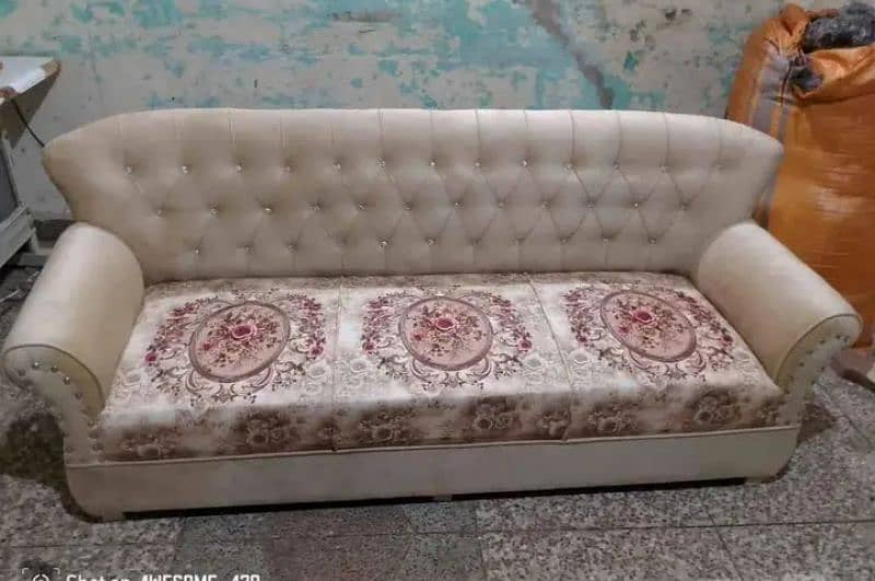 sofa set available contact me 10