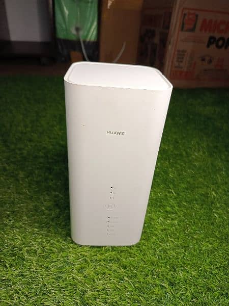 Huawei B818-260, 5G ready router (LTE Cat. 19) 3