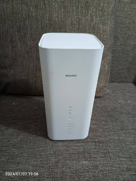 Huawei B818-260, 5G ready router (LTE Cat. 19) 8