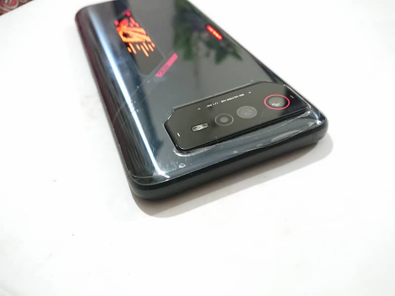 ASUS ROG Phone 6 - 16GB/512GB - Non-PTA 2