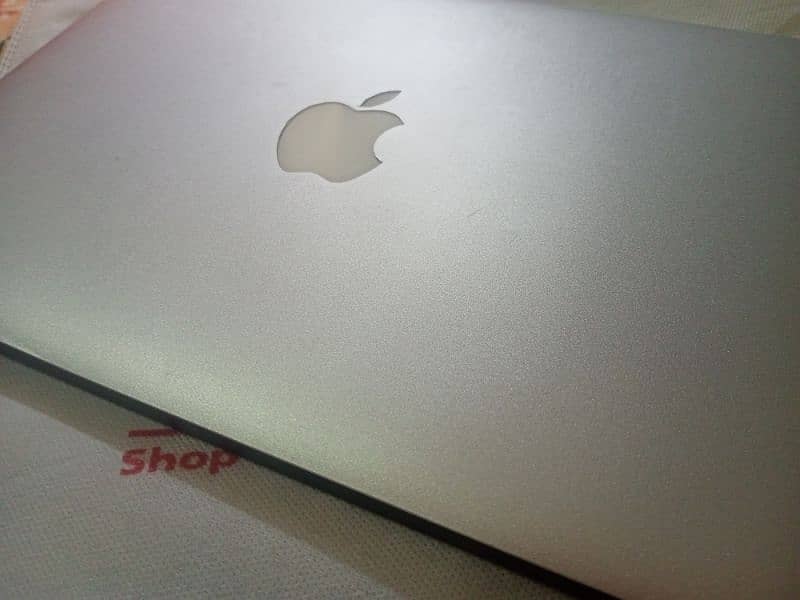 apple MacBook 3