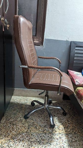 boss chair revolving chair | computer chair office chair 1