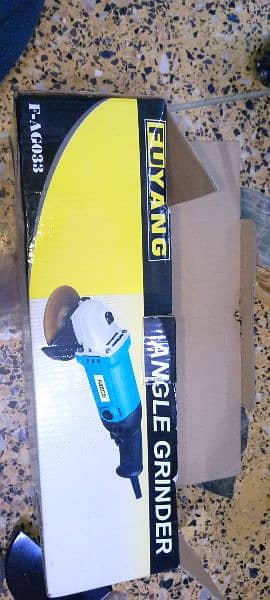 ANGLE GRINDER MACHINE WITH ALL ACCESSORIES 3