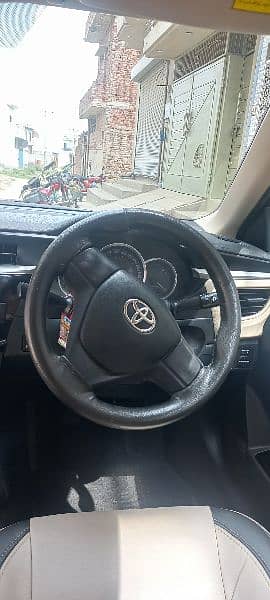 Toyota Corolla GLI 2015 13