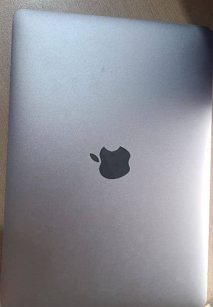Macbook Air, 1.1 ghz, gual core M3 0
