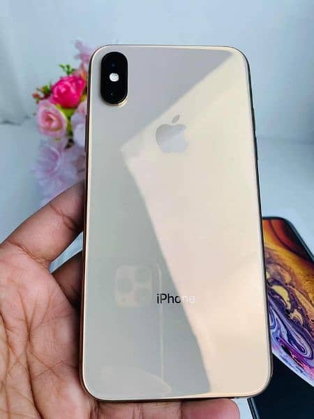 iphone xs max 256 GB PTA approved my WhatsApp number 03473694899 5