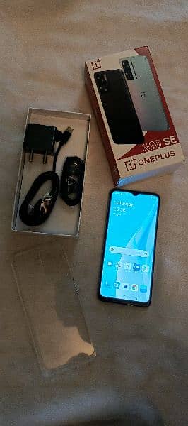 OnePlus N20SE 10/10 6gb/128gb with Accessories 2