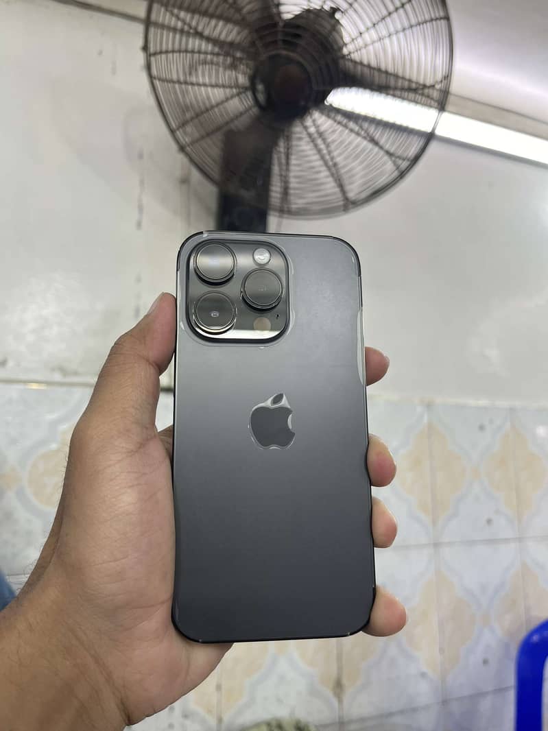 Iphone 14 pro jv with box 2