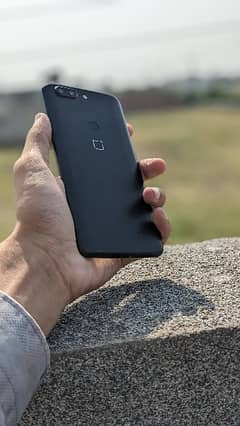 Oneplus 5T (835 Snapdragon) Pta proved Sale & Exchange