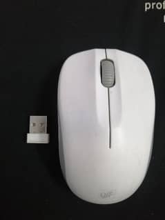Branded Wireless Mouse White Color Wireless Mouse 0