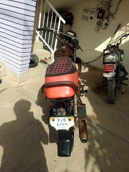 Unique 70 2016 Mint Condition for Sale in Ahsanabad 3