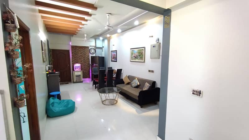 3 Bed DD flat for sale in Nazimabad No. 3 16