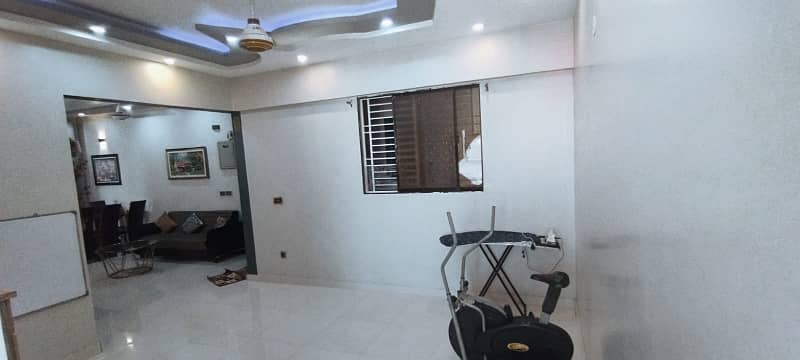 3 Bed DD flat for sale in Nazimabad No. 3 20