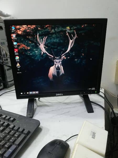 Dell 17 inch Antiglare Lcd Monitor (A+ UAE Import) 1