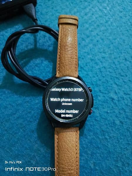 Samsung Galaxy Watch 4 44mm, Galaxy Watch 3 Classic 4