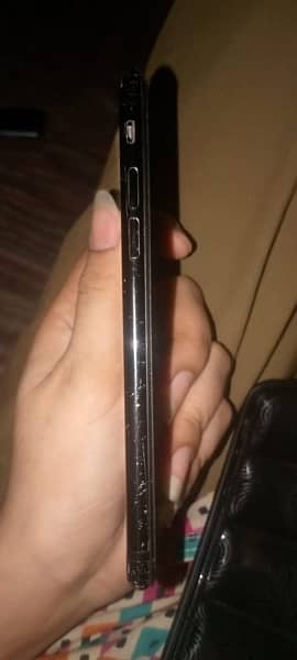 Iphone7.128 Non PTA A1 condition with free phone case 4