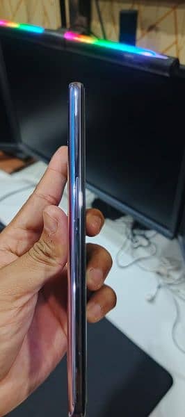 OnePlus 9 3