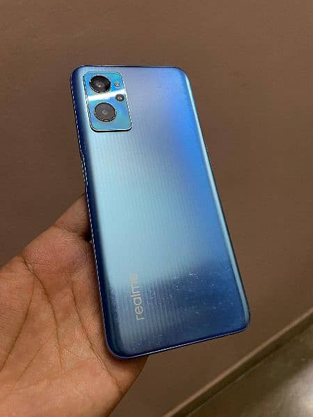 realme 9i 10/10 condition 100% okay with box and genuine charger 1