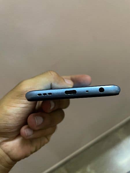 realme 9i 10/10 condition 100% okay with box and genuine charger 5