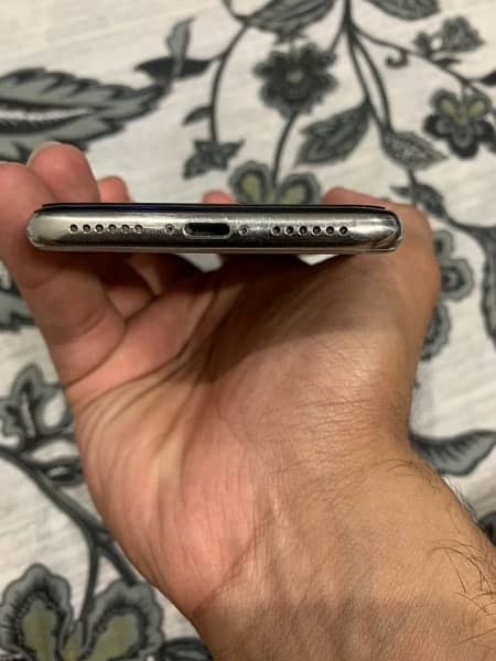 iPhone X 64GB PTA Approved Silver 3