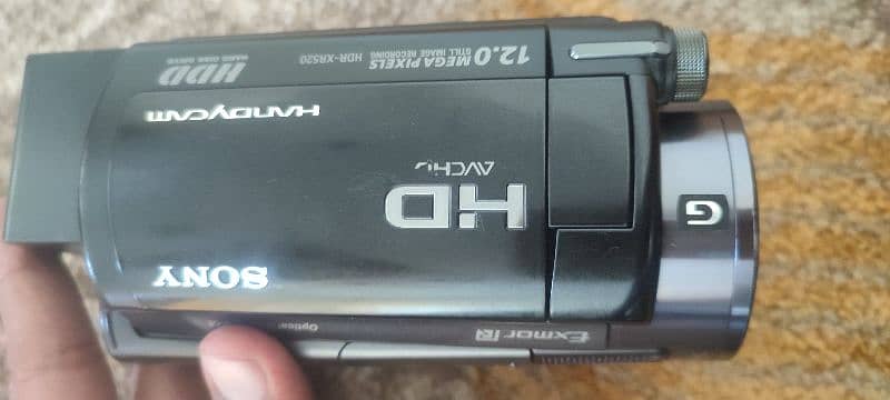 Sony  camera Hadycem xr 520.240Gb memori 3