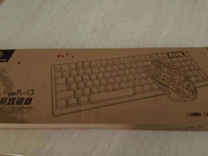 wired gaming keyboard mouse and mouse pad 4