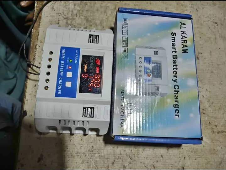7 segment digital charge controller 30Amp, Smart charge controller. 1