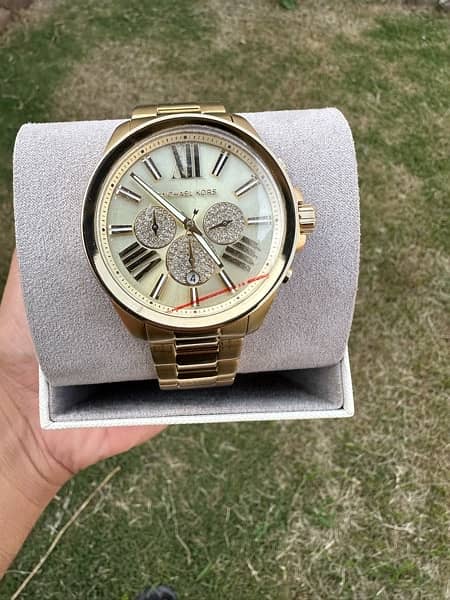 Micheal Kors Gold Plated Mens Watch 1