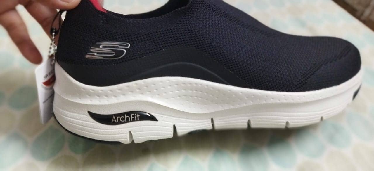 Orignal Skechsrs Arch Fit Shoes 2