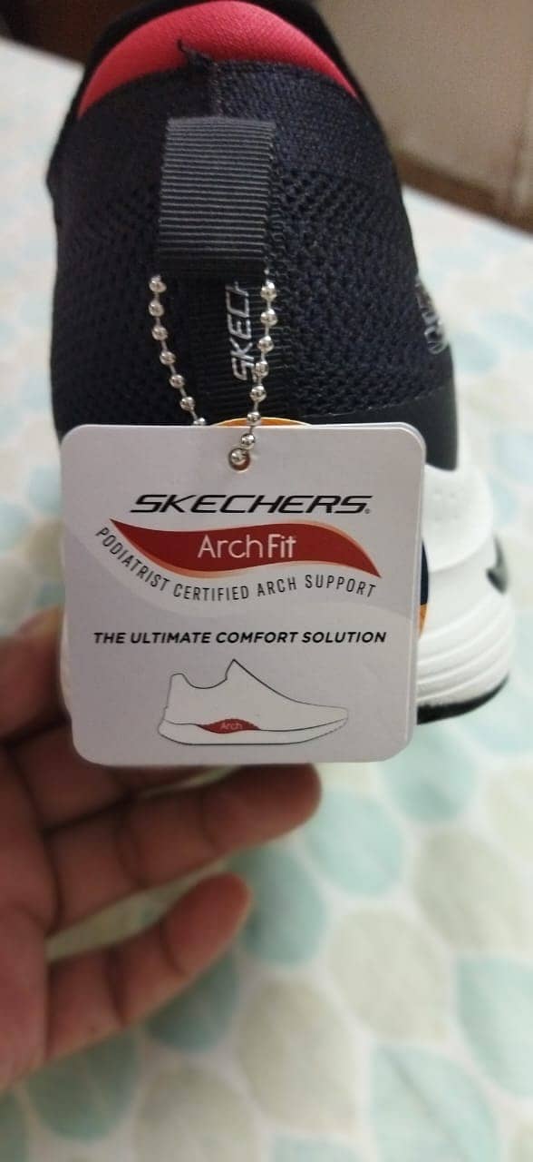 Orignal Skechsrs Arch Fit Shoes 3
