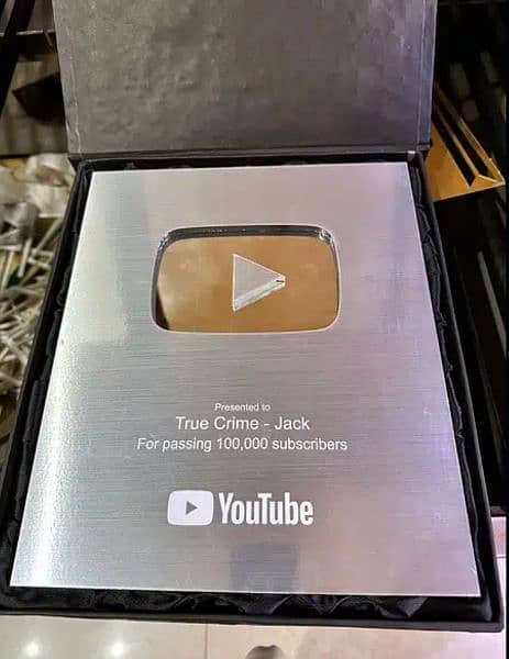 Youtube Play Button 1