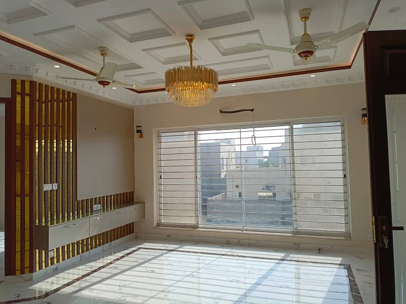 10 Marla brand new full house available for rent near to park bahria town Lahore 9