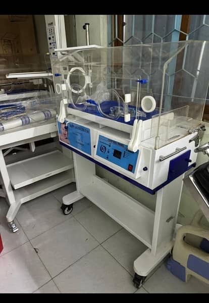 Incubator Baby New / Incubator All Hospital Medical Items / in Karachi 6