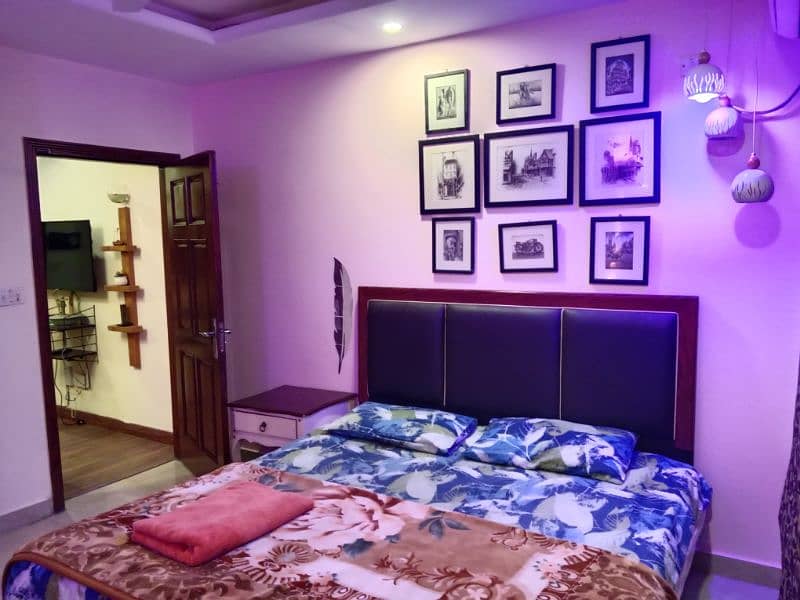 1 bed luxury furnished apartment available for daily basis/ short stay 1