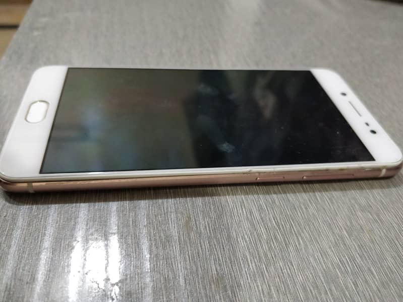 Vivo X7 for Sell 4GB-128GB / Condition 10/8 6