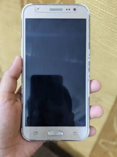 Samsung j5 ok condition with box and charger 10by10 condition