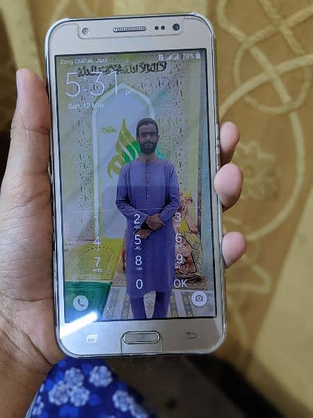 Samsung j5 ok condition with box and charger 10by10 condition 6