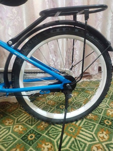 James Jordan bicycle for 10 y/o kids ( imported from dubai) 4