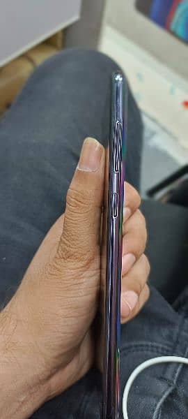 Samsung A70 6/128 for Sale 2