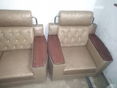 stylish sofa set for urgent sale 0