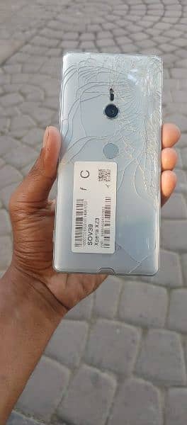 Sony Xperia XZ3 10 by 9 condition 4