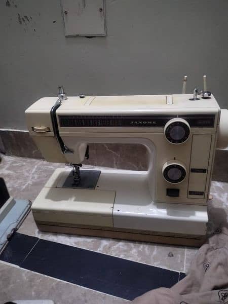 janome sewing machine 5