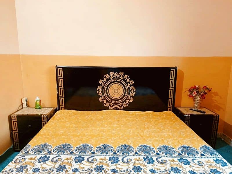 bed set virsachi design with gloss polish 2